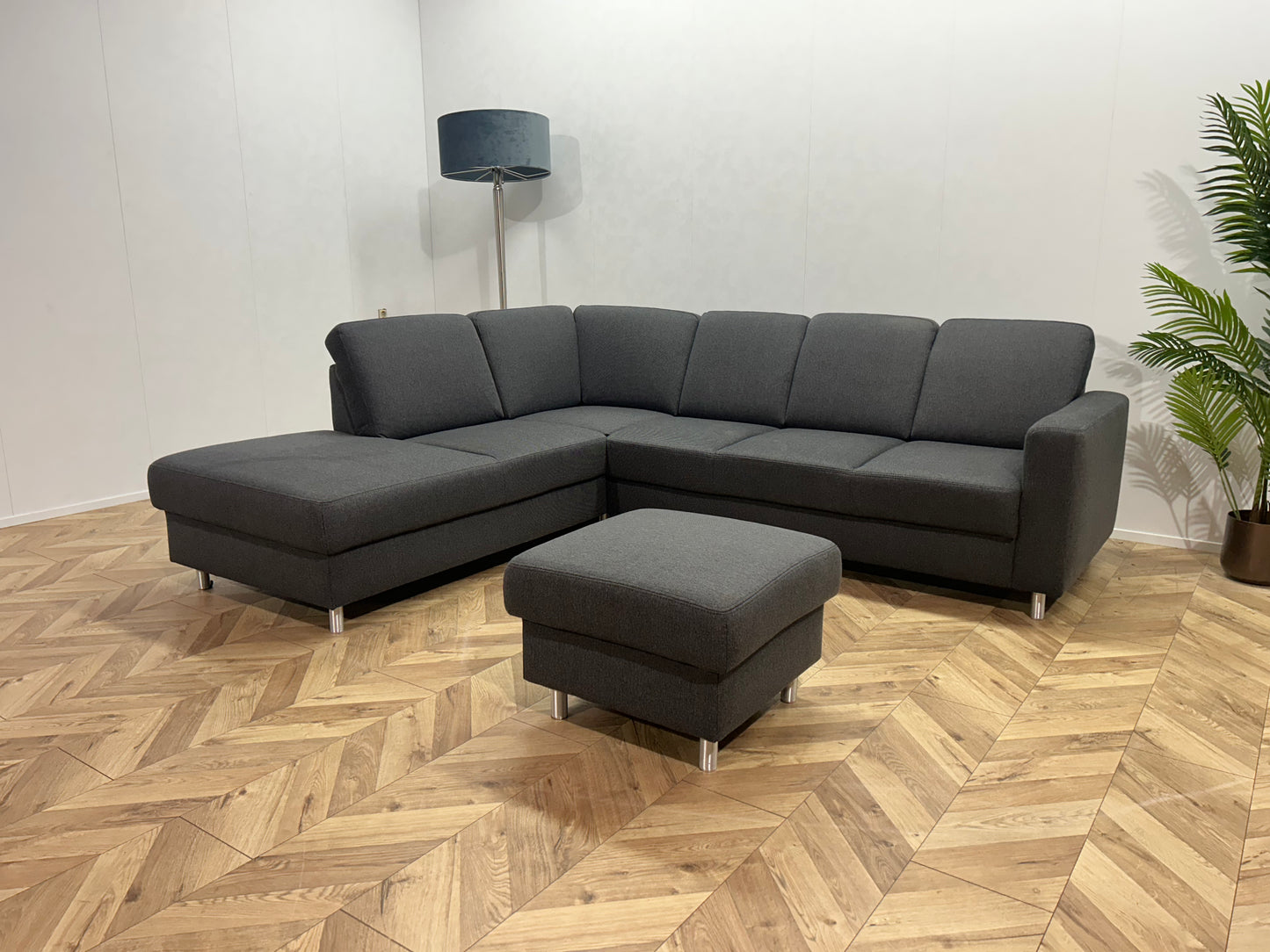 Antraciet Hoekbank Inc. Hocker ~ Vaste Kussens