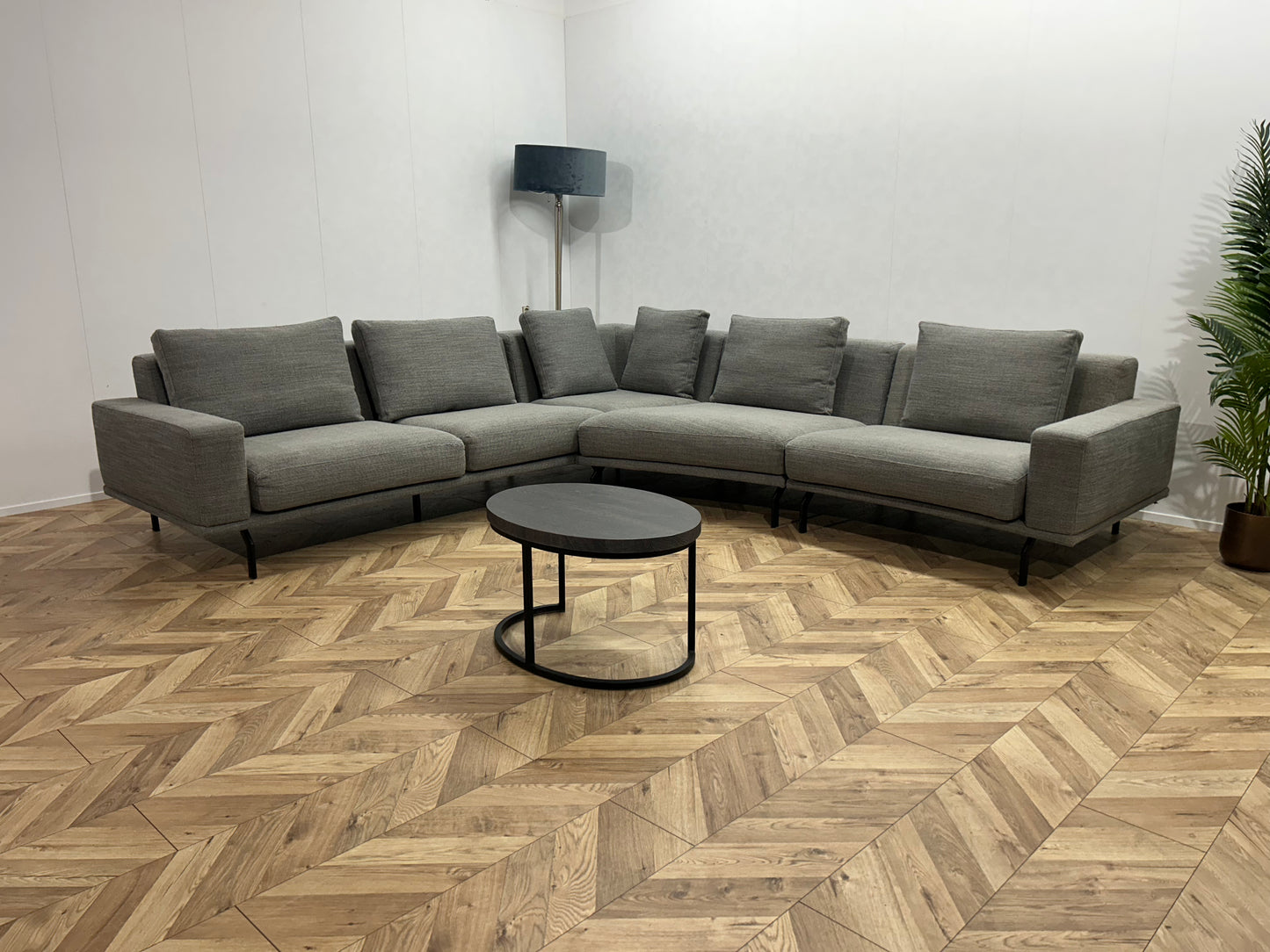 Montèl Grijze Design Hoekbank ~ Losse Kussens Met Afneembare Hoezen