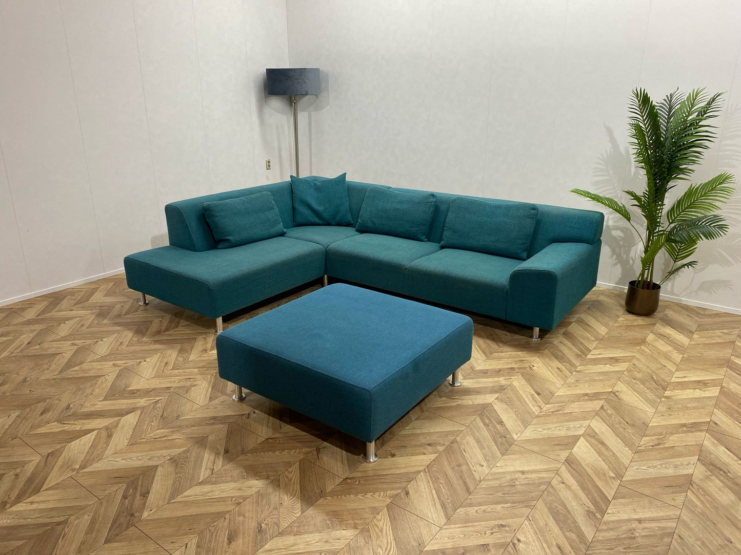 Turqouise Blauwe Hoekbank Inc. Hocker