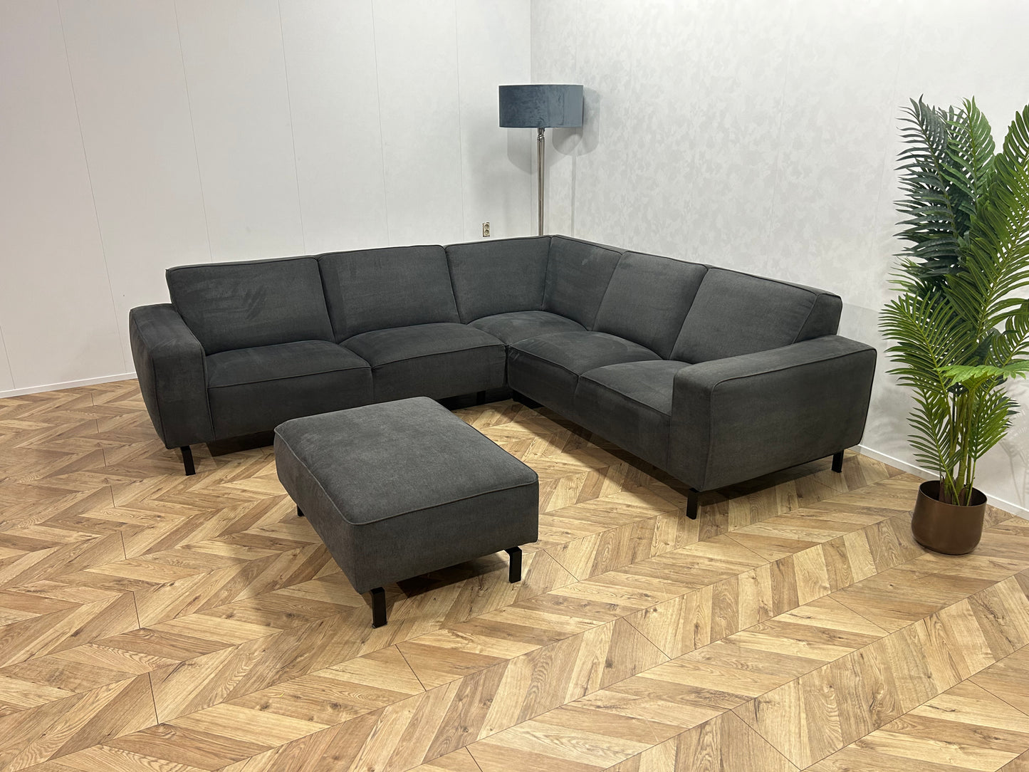 Antraciet Suède Stof Hoekbank Inc. Hocker En Fauteuil ~ Nieuwstaat