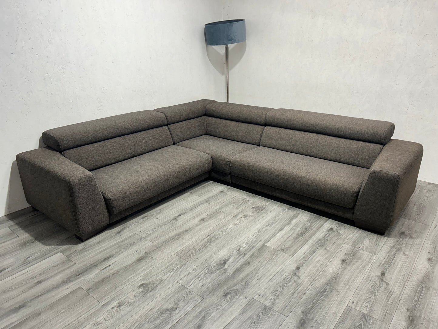 Calla Italia Bruine Hoekbank ~ Verstelbare Hoofdsteunen