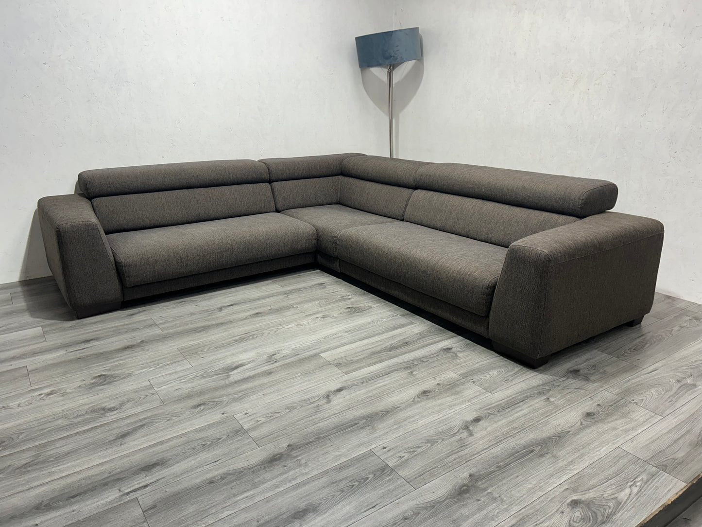 Calla Italia Bruine Hoekbank ~ Verstelbare Hoofdsteunen