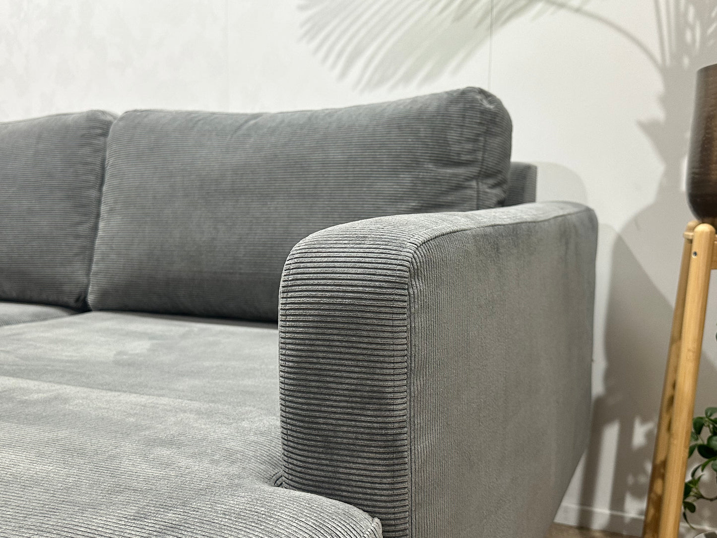 Dutch Tribes Licht Grijze Ribstof Hoekbank ~ Losse Kussens Met Afneembare Hoezen