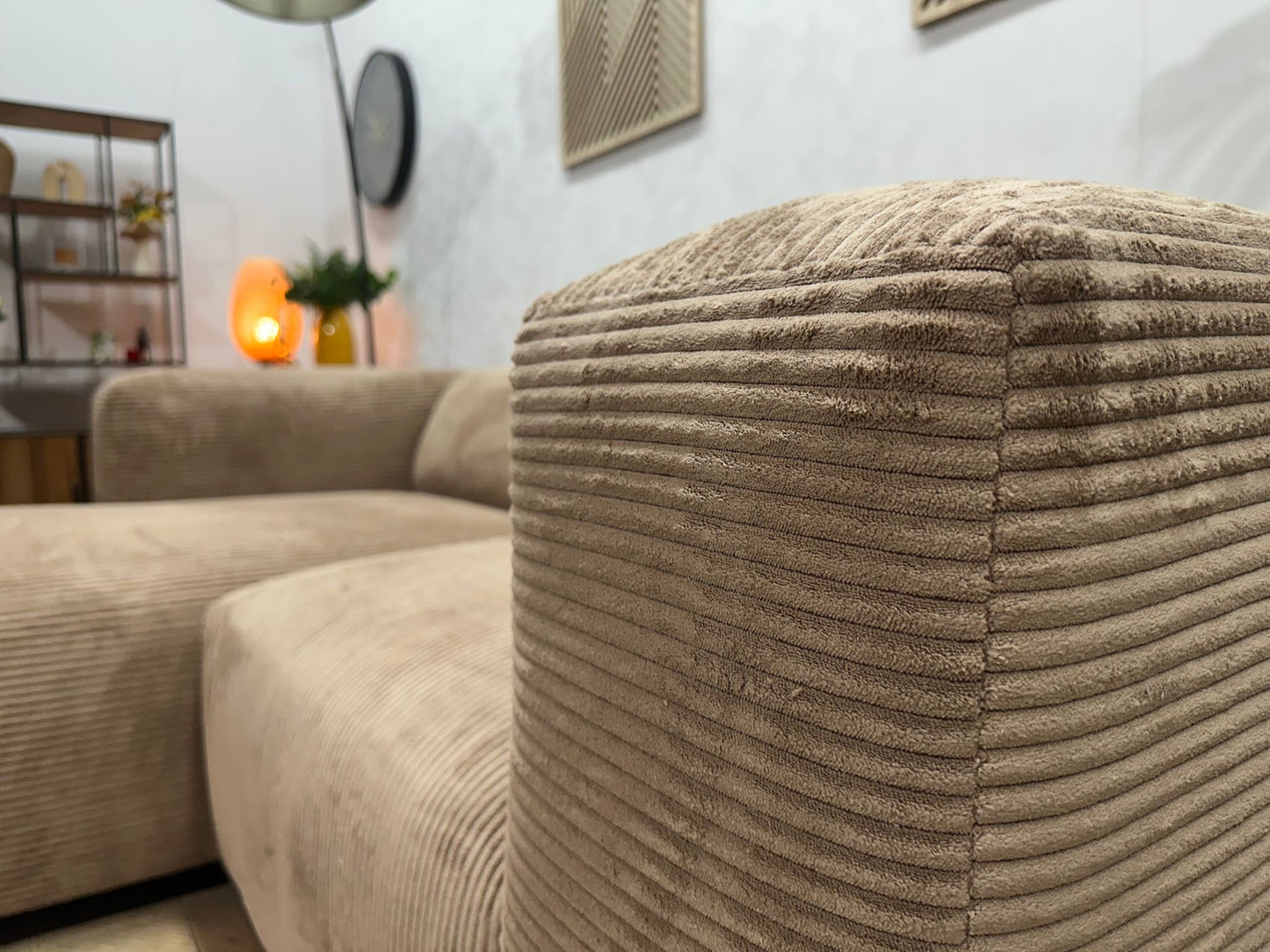 Hoekbank Amersfoort Ribstof