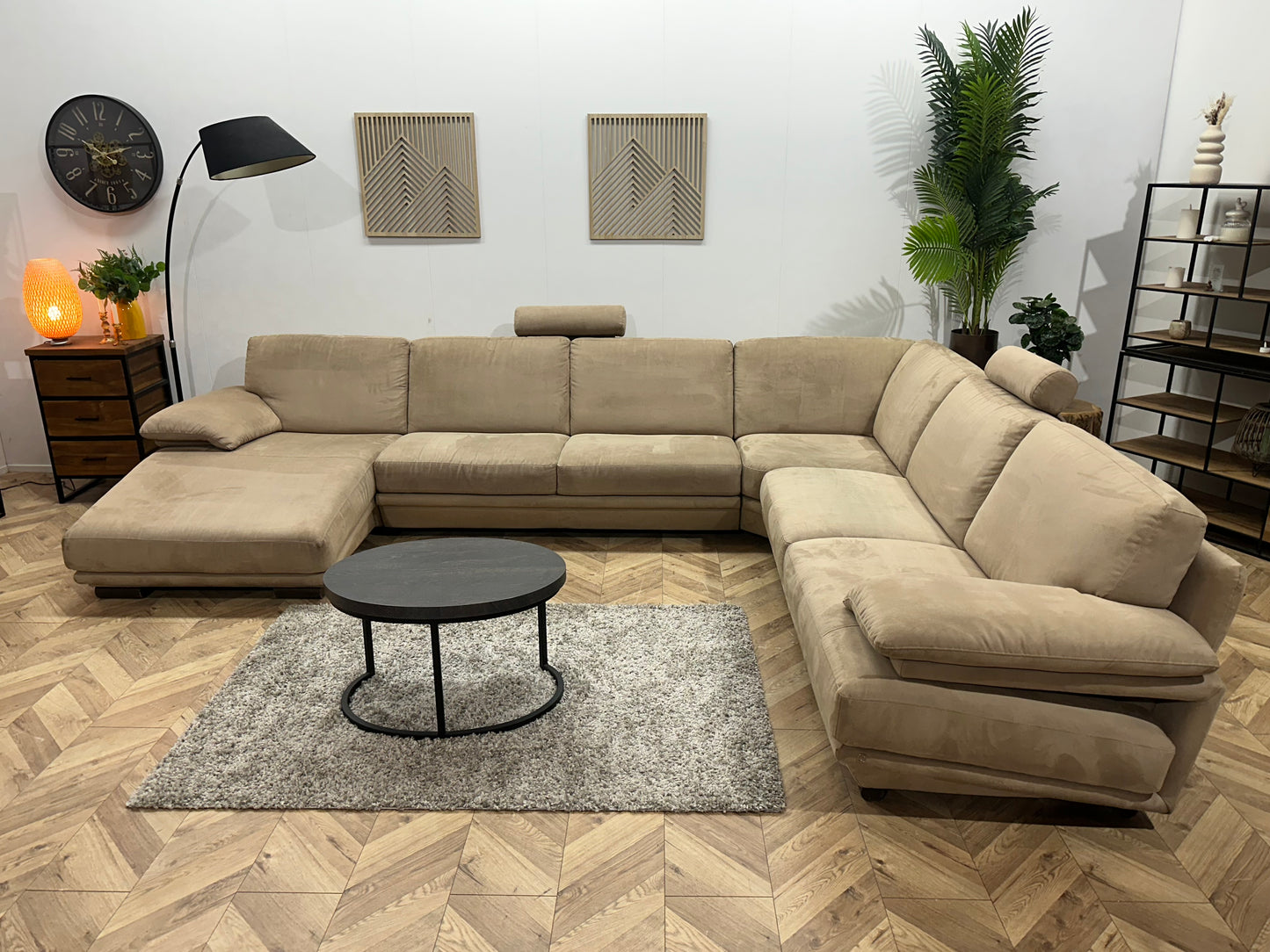 UrbanSofa Beige Velvet Design U Bank ~ Vaste Kussens