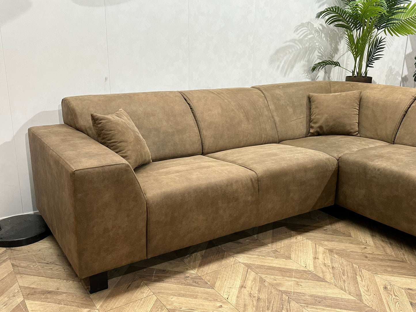 Bruine Suède Lederen Hoekbank ~ Vaste Kussens