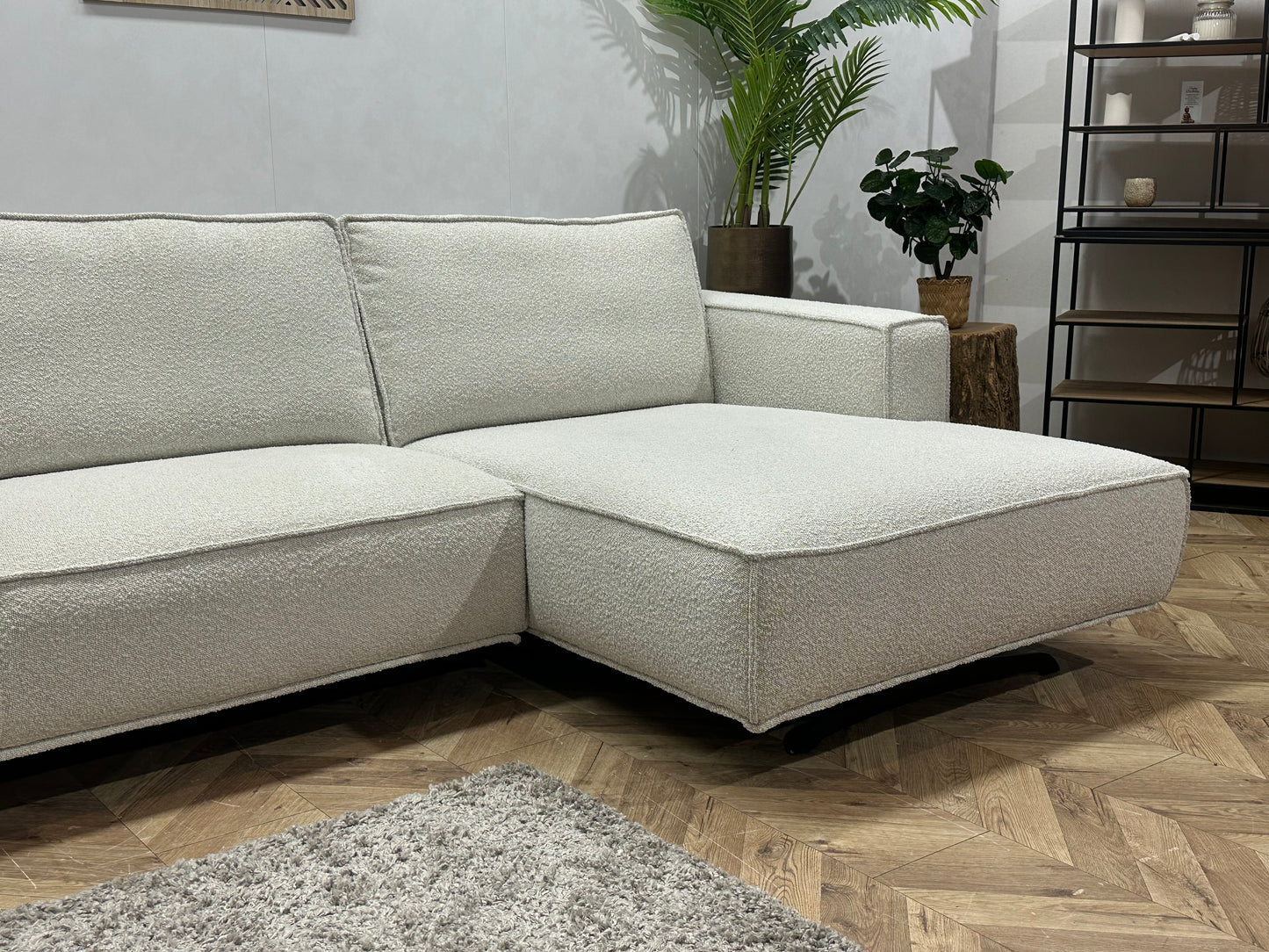 !Showroommodel! Witte Bouclé Hoekbank