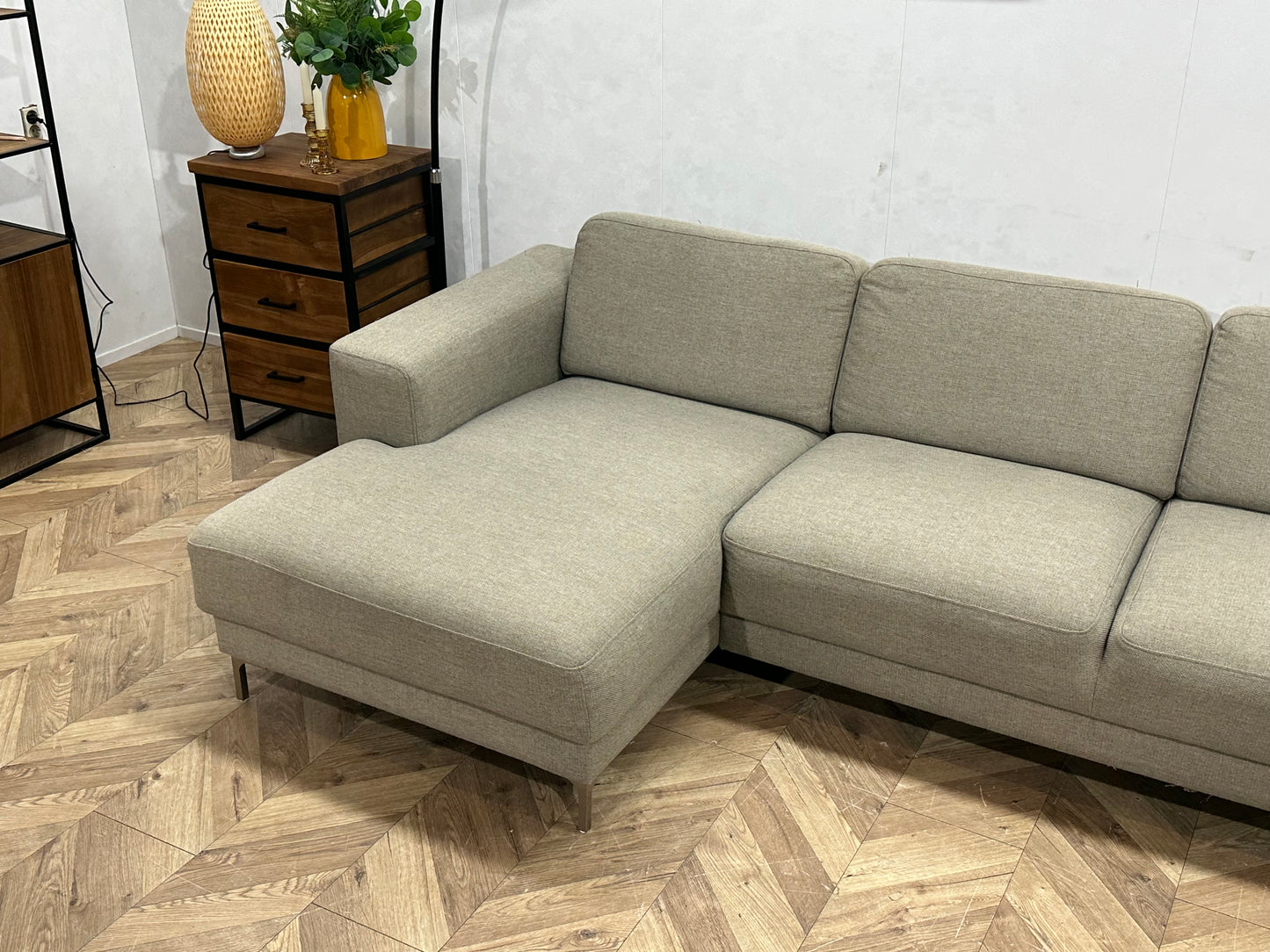 Beige U Bank ~ Losse Rugkussens Met Afneembare Hoezen