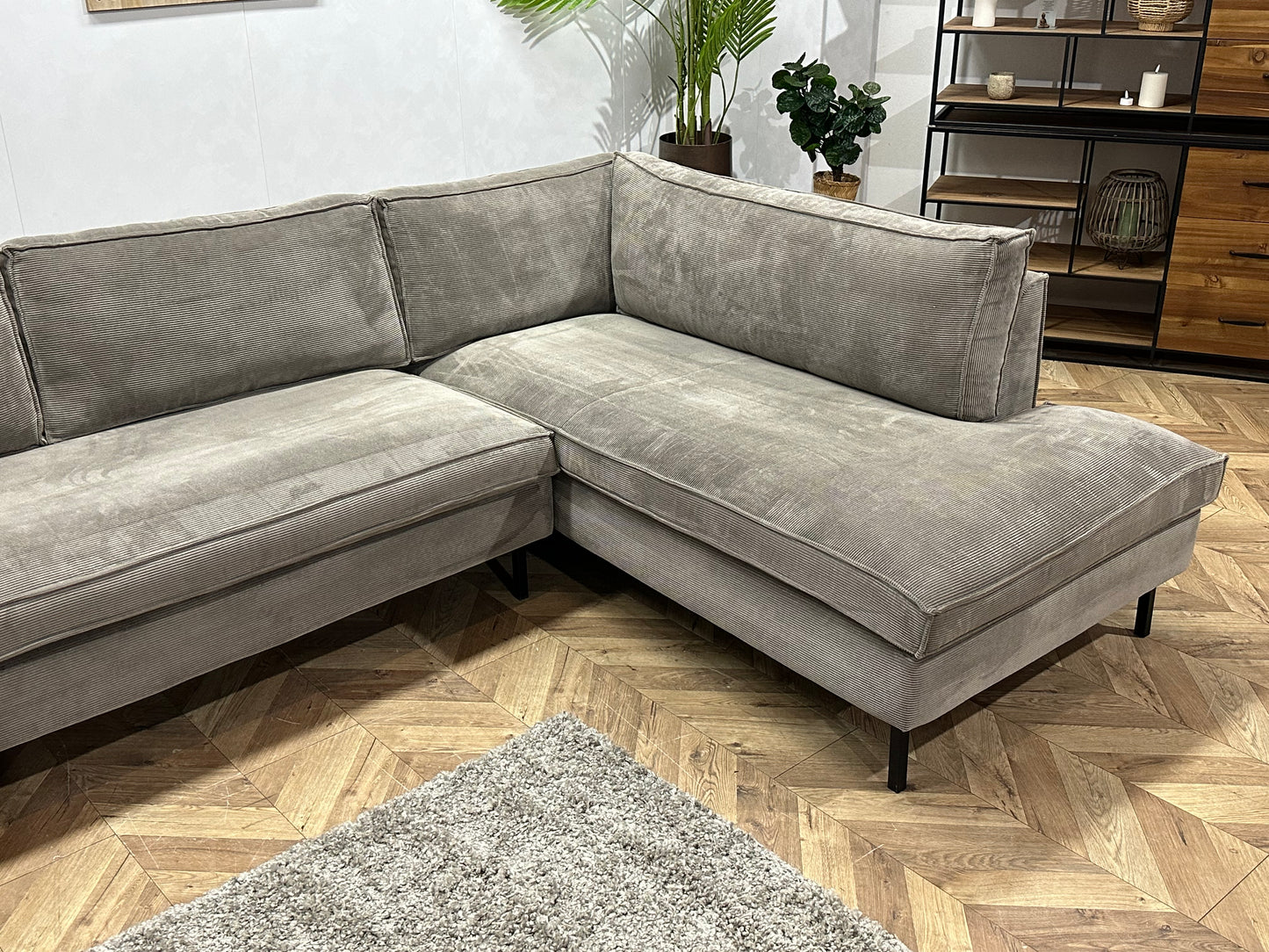 Woood Licht Grijze Ribstof Hoekbank ~ Nieuwstaat