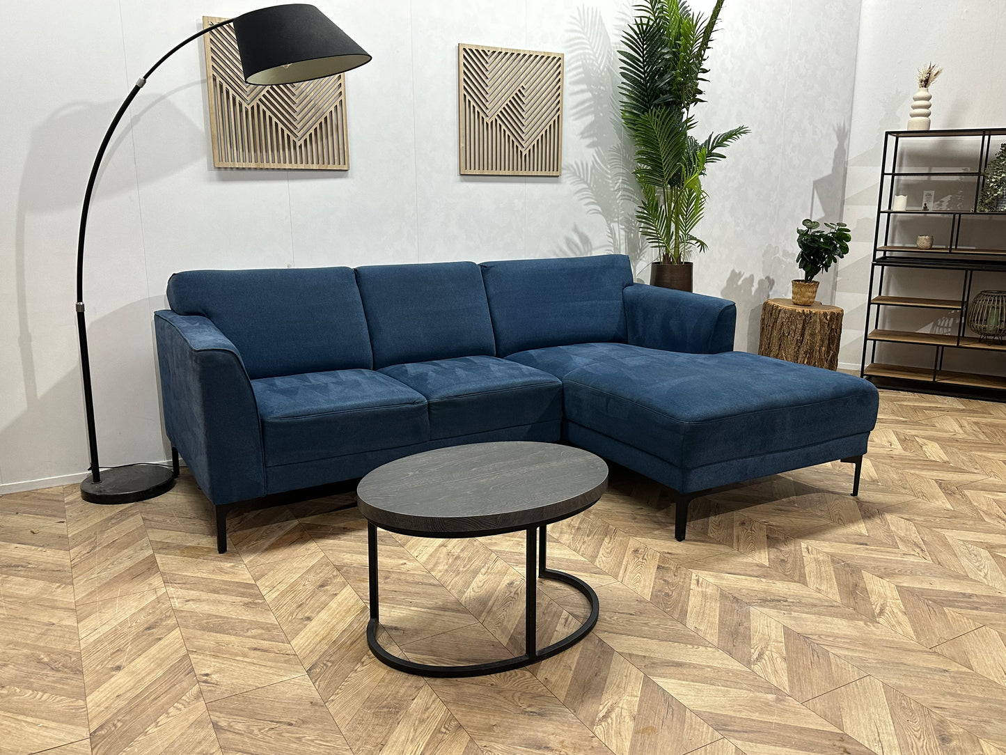 Montèl Blauwe Suède Stoffen Hoekbank ~ Vaste Kussens