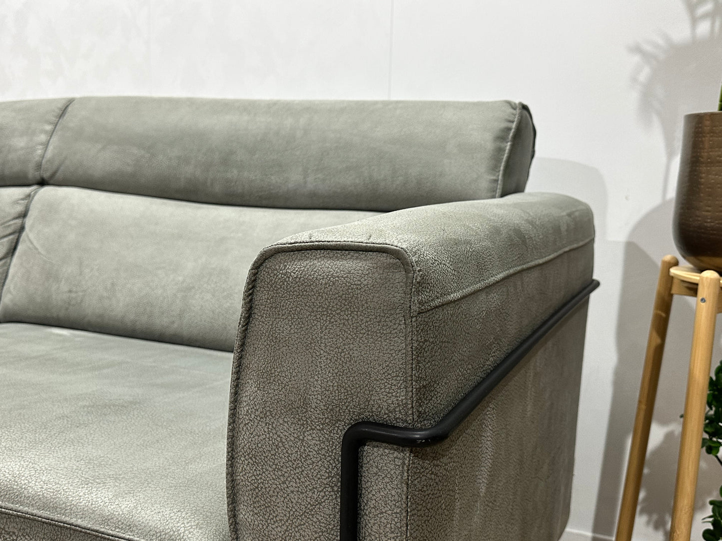 Xooon Grijze Suede Stoffen Hoekbank ~ Nieuwstaat