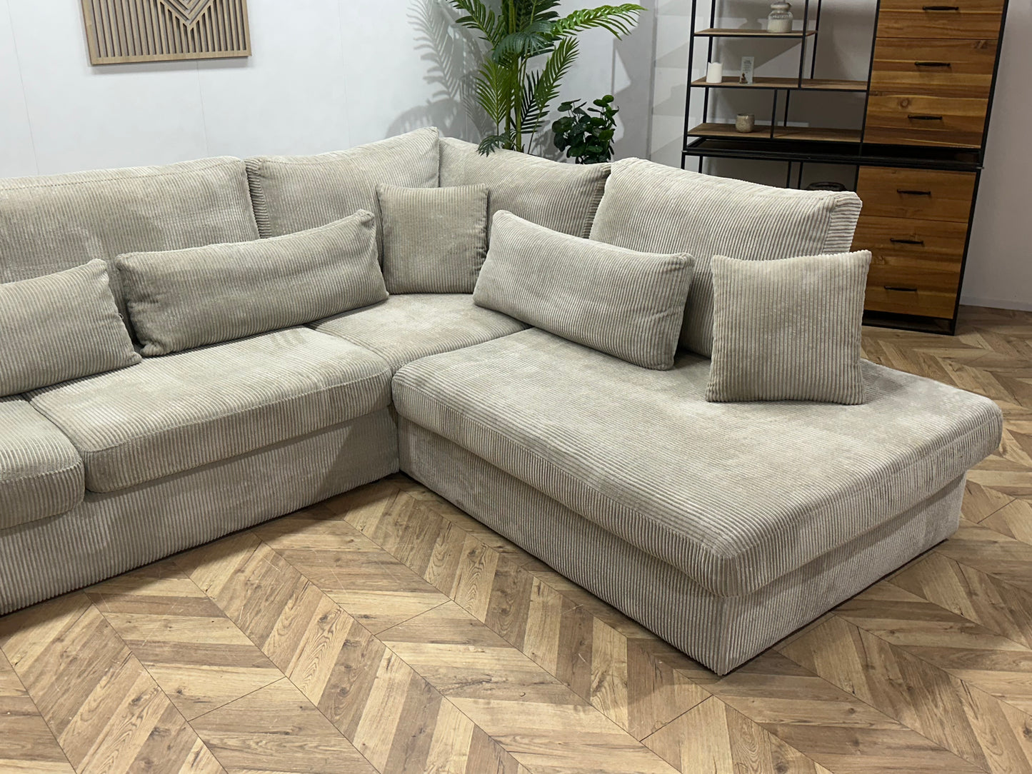 Crème Ribstof Hoekbank ~ Losse Kussens Met Afneembare Hoezen