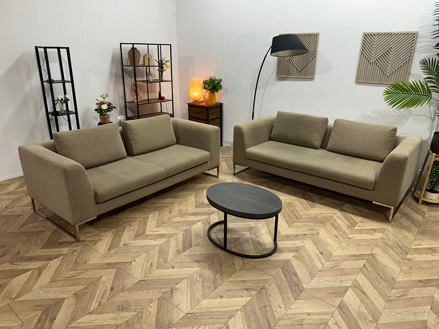 Beige Banken Set ~ Losse Kussens Met Afneembare Hoezen