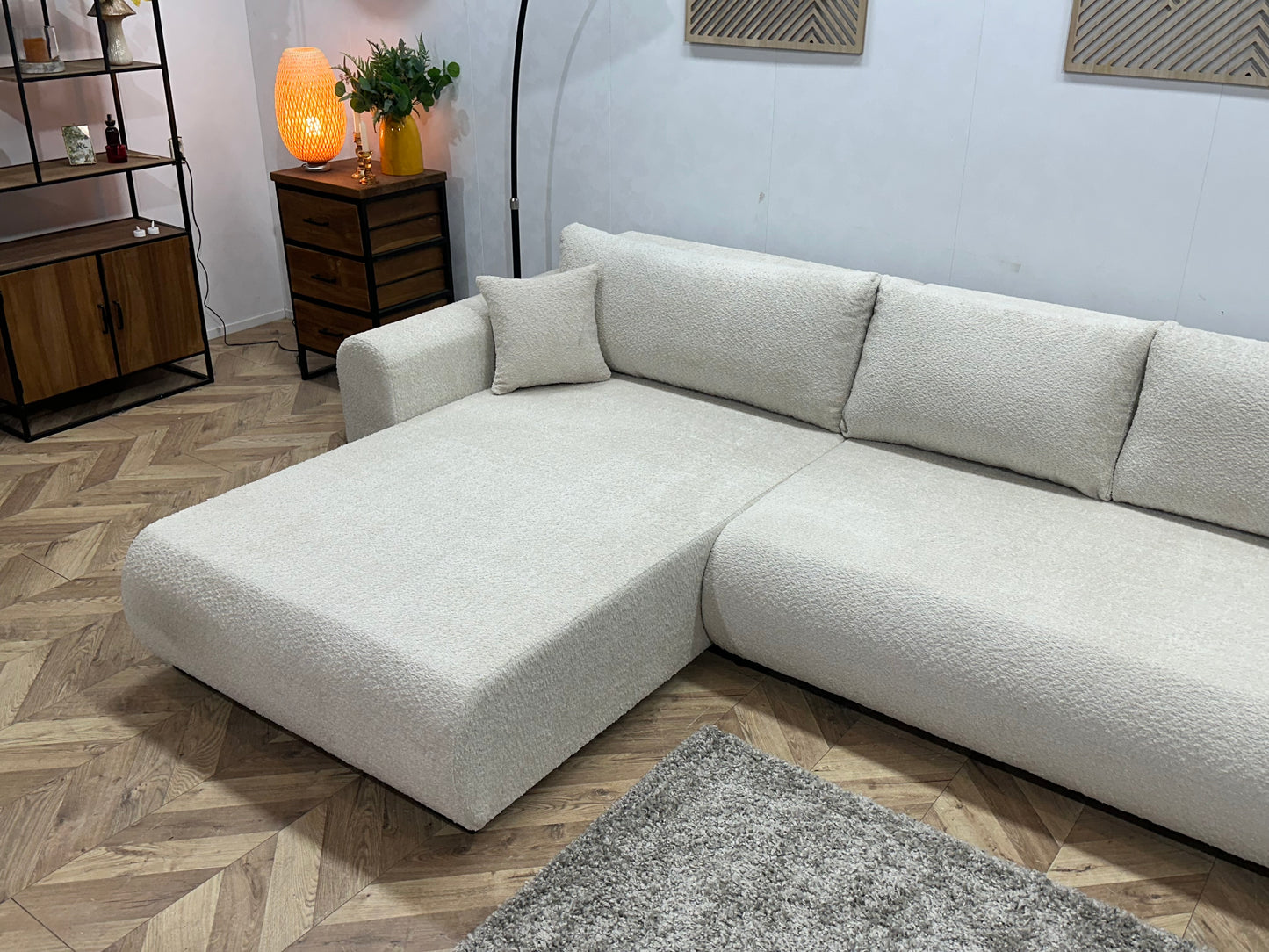 !Showroommodel! Witte/Crème Bouclé Hoekbank