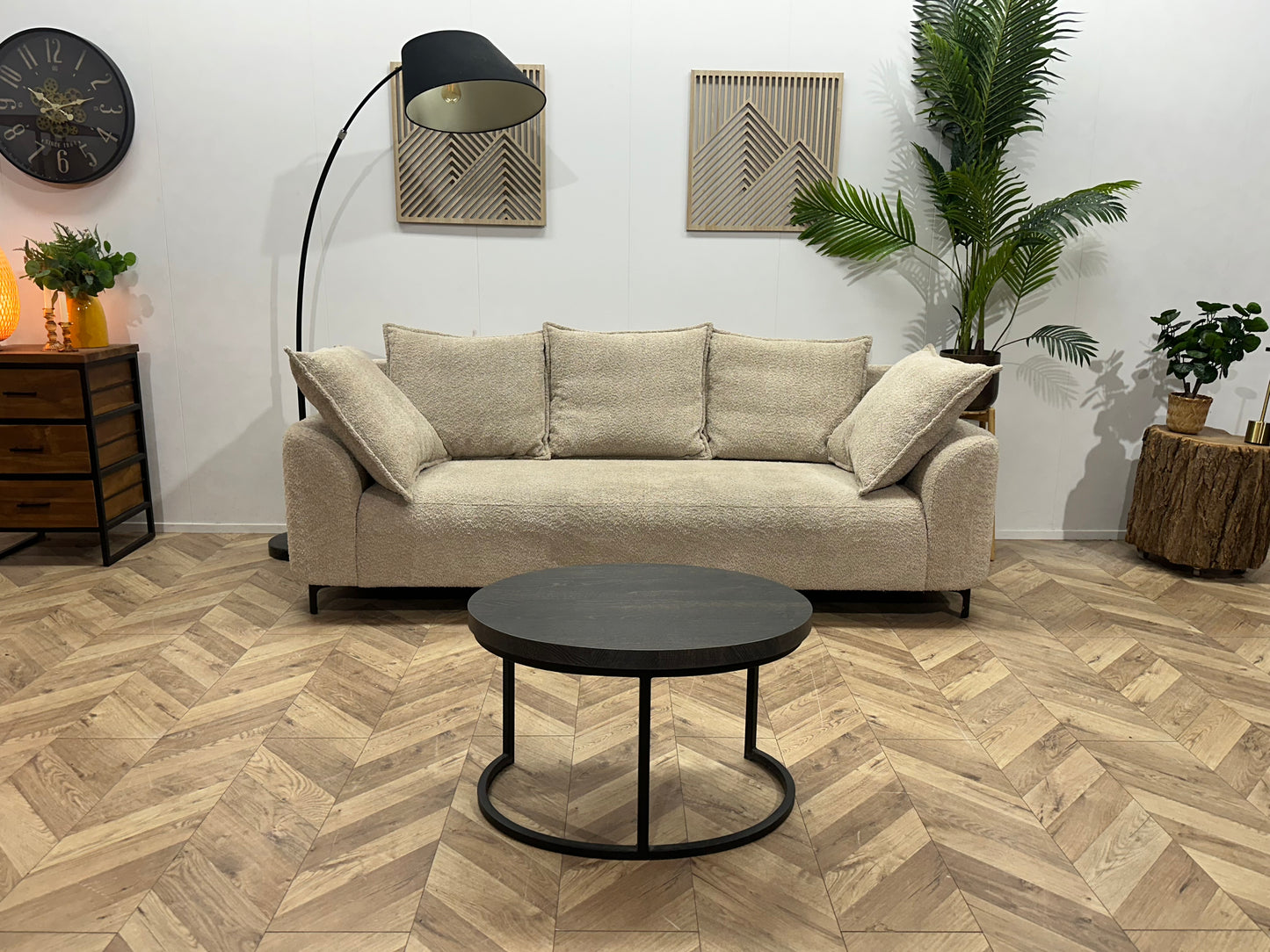 Crème Bouclé 2.5-Zits Bank ~ Losse Rugkussens Met Afneembare Hoezen