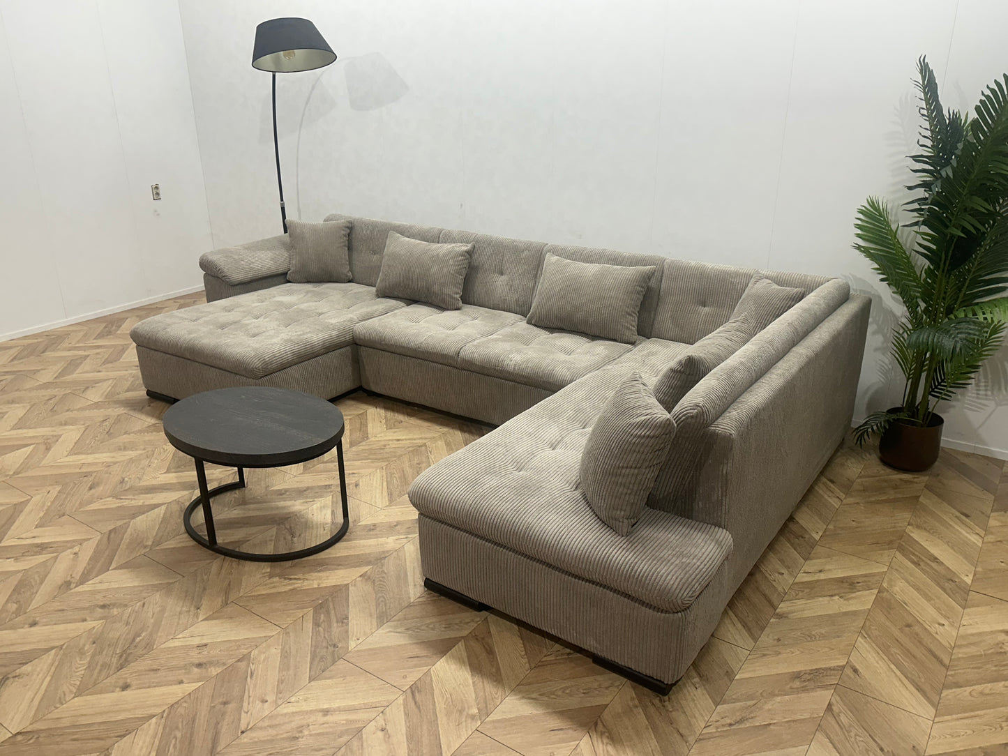 !Showroommodel! Beige Ribstof U Bank