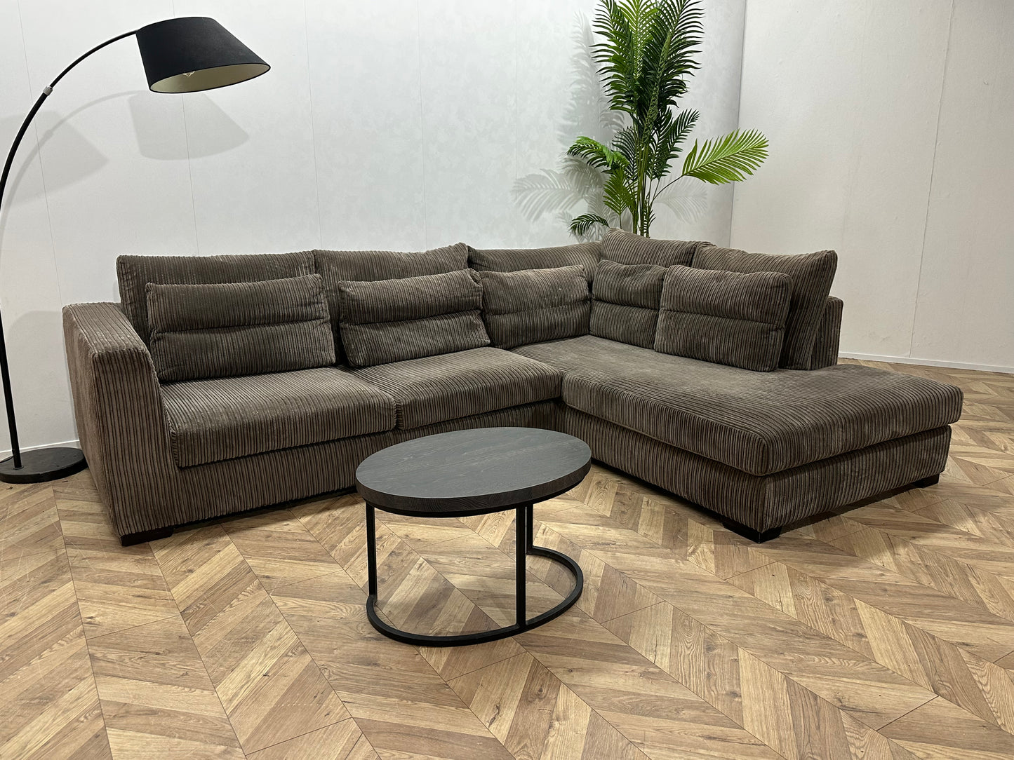 Licht Bruine Ribstof Hoekbank ~ Losse Kussens Met Afneembare Hoezen