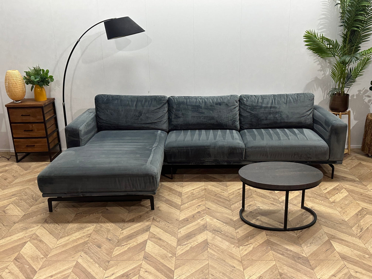 Blauwe Velvet Hoekbank ~ Losse Rugkussens Met Afneembare Hoezen