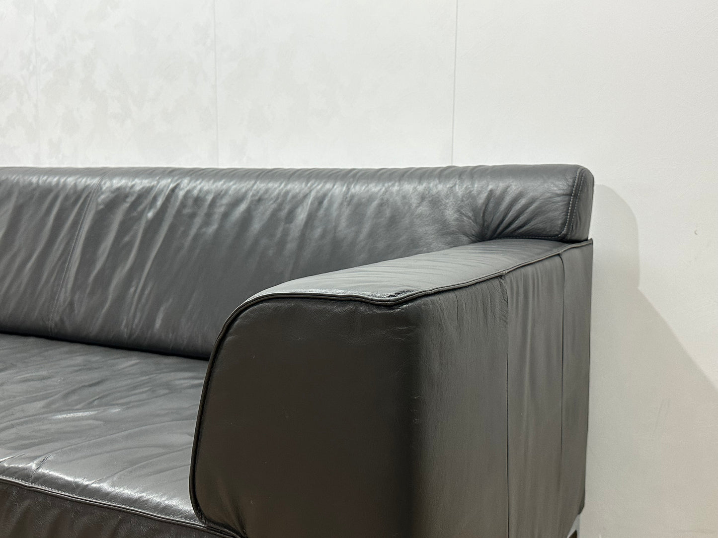 Montèl Grijze Echt Lederen Design Hoekbank ~ Vaste Kussens
