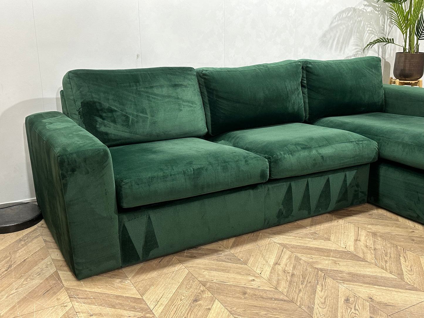 Groene Velvet Hoekbank ~ Losse Kussens Met Afneembare Hoezen