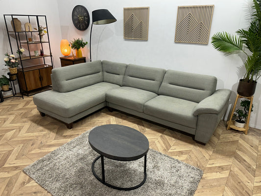 H&H Licht Grijze Hoekbank ~ Vaste Kussens