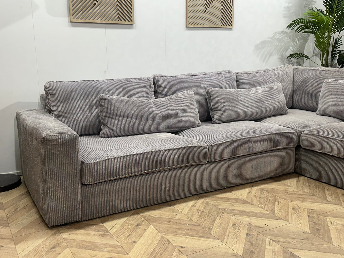 Licht Grijze Ribstof Hoekbank ~ Losse Kussens Met Afneembare Hoezen