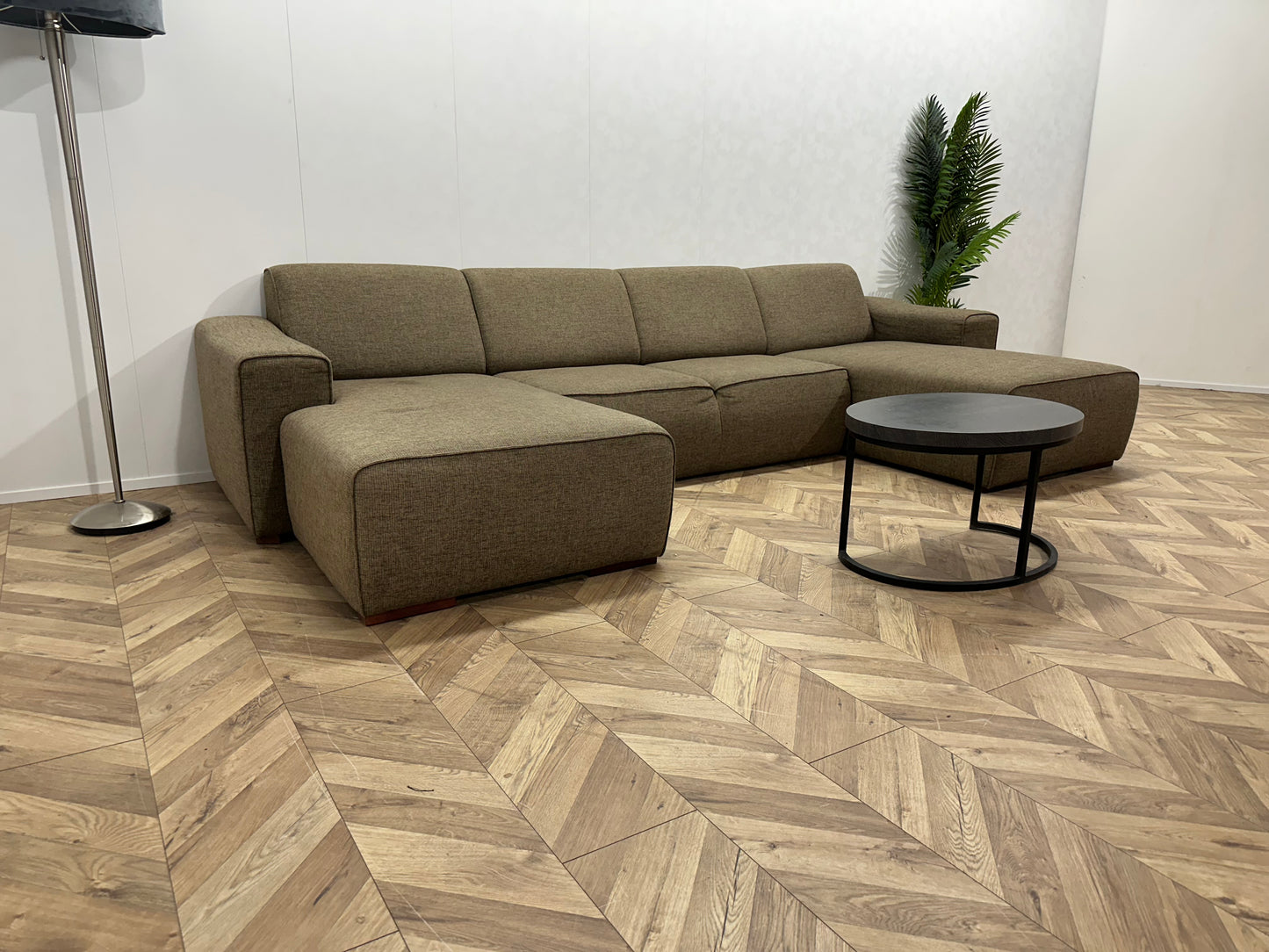 IN.HOUSE Bruine U Bank ~ Vaste Kussens
