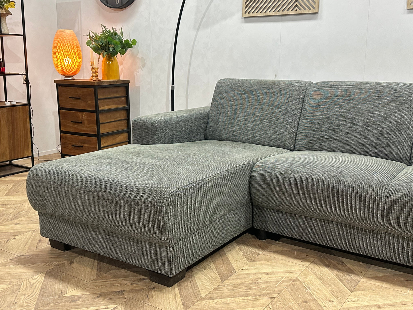 Grijze Hoekbank ~ Vaste Kussens