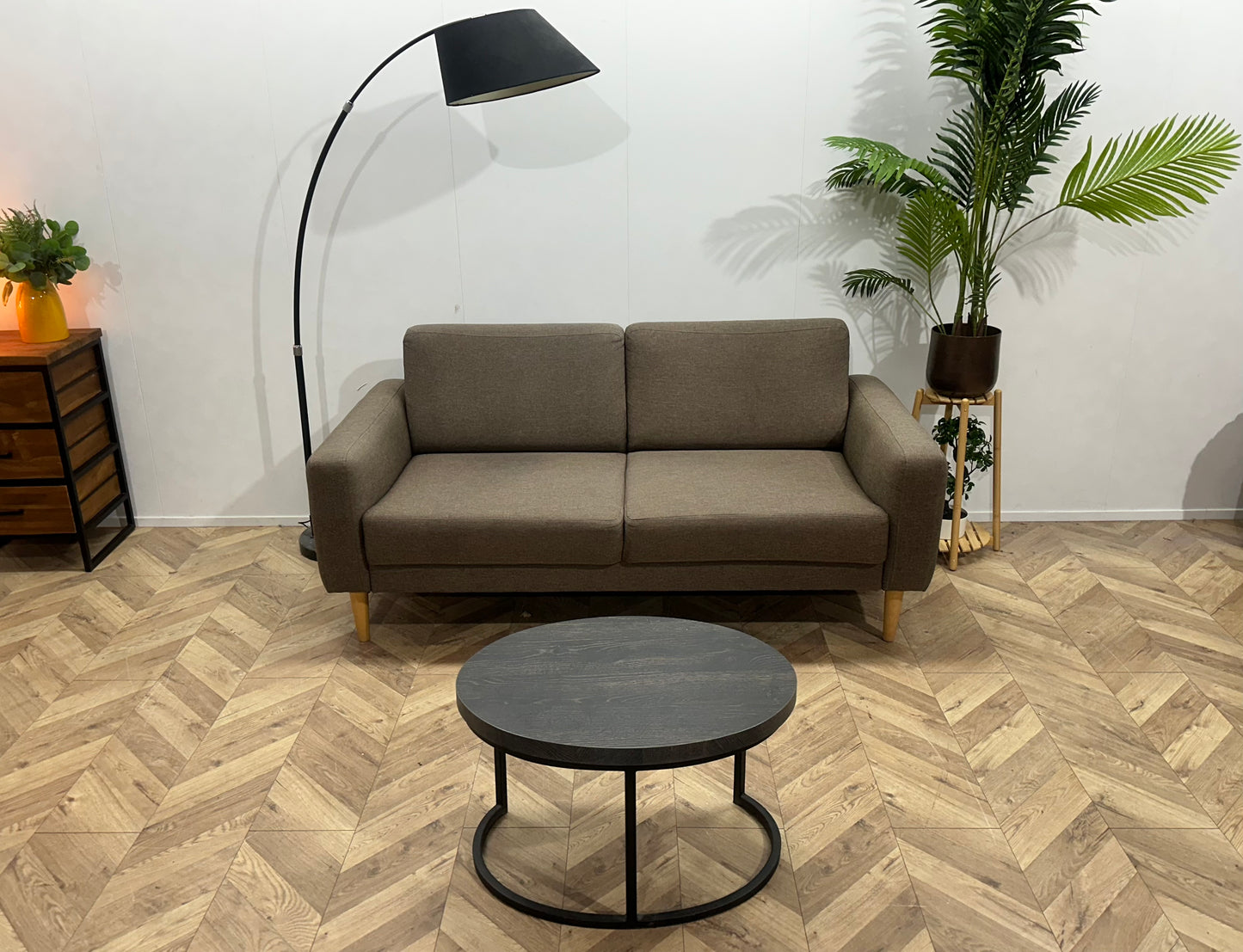 Licht Bruine 2.5-Zits Bank ~ Losse Rugkussens Met Afneembare Hoezen