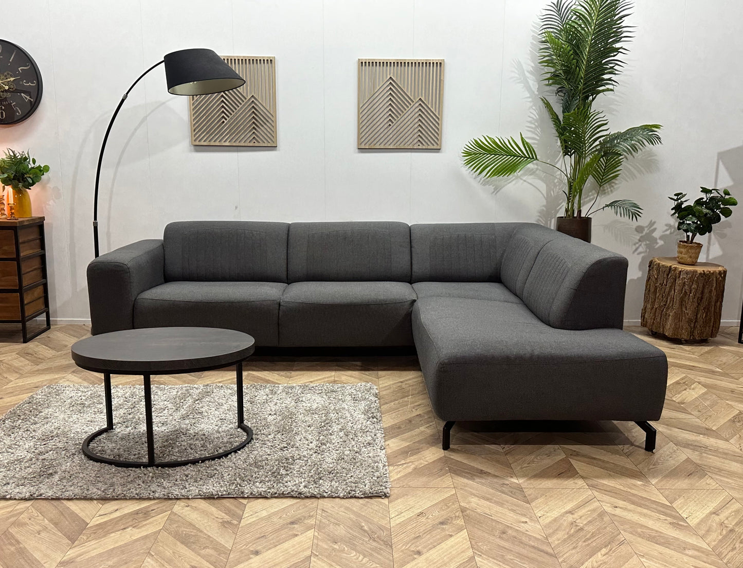 Grijze Hoekbank ~ Vaste Kussens