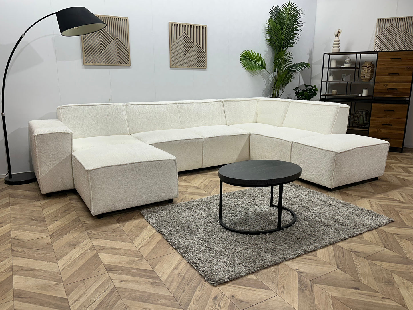 !Showroommodel! Witte Bouclé Stoffen U Bank