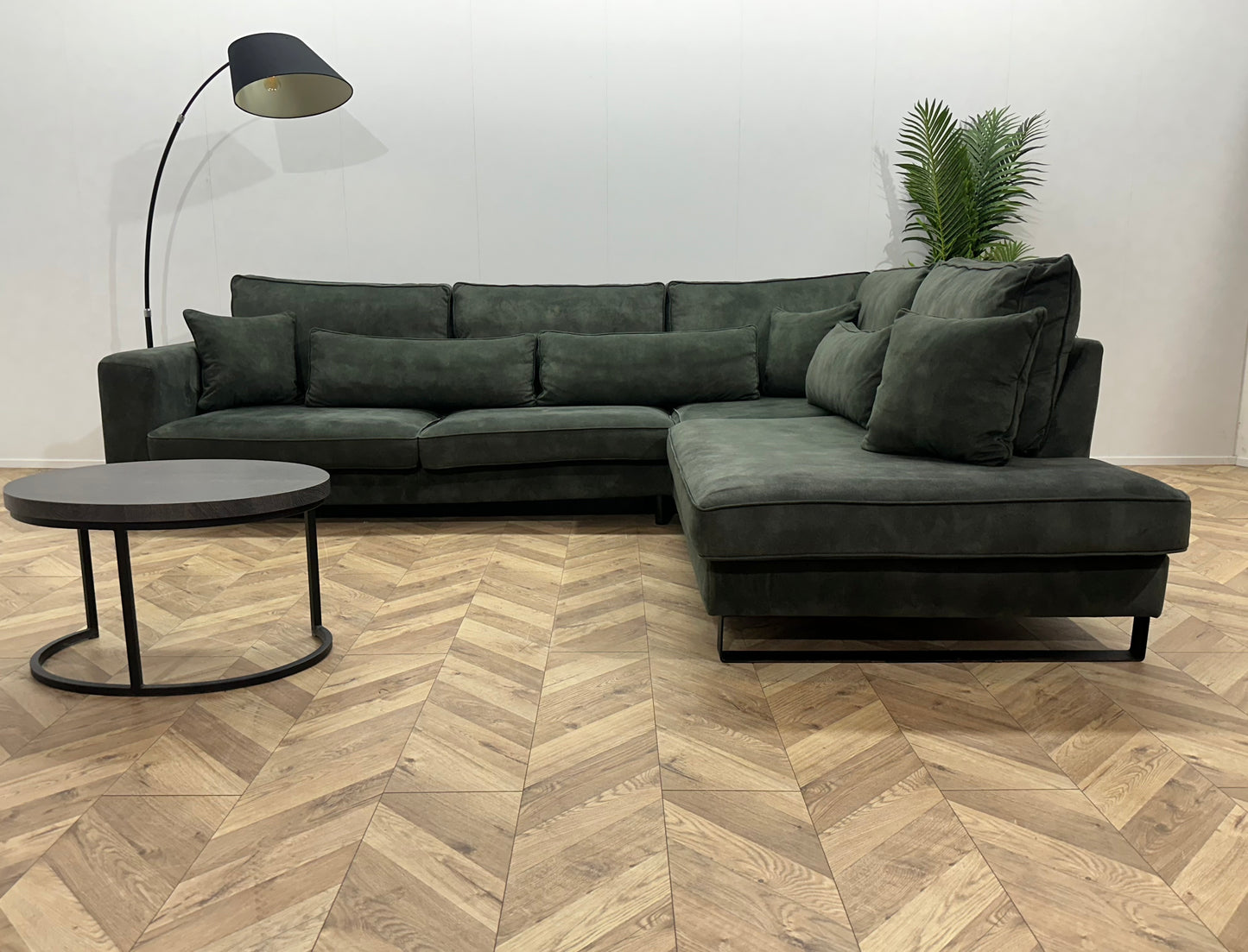 Donker Groene Velvet Hoekbank ~ Losse Kussens Met Afneembare Hoezen