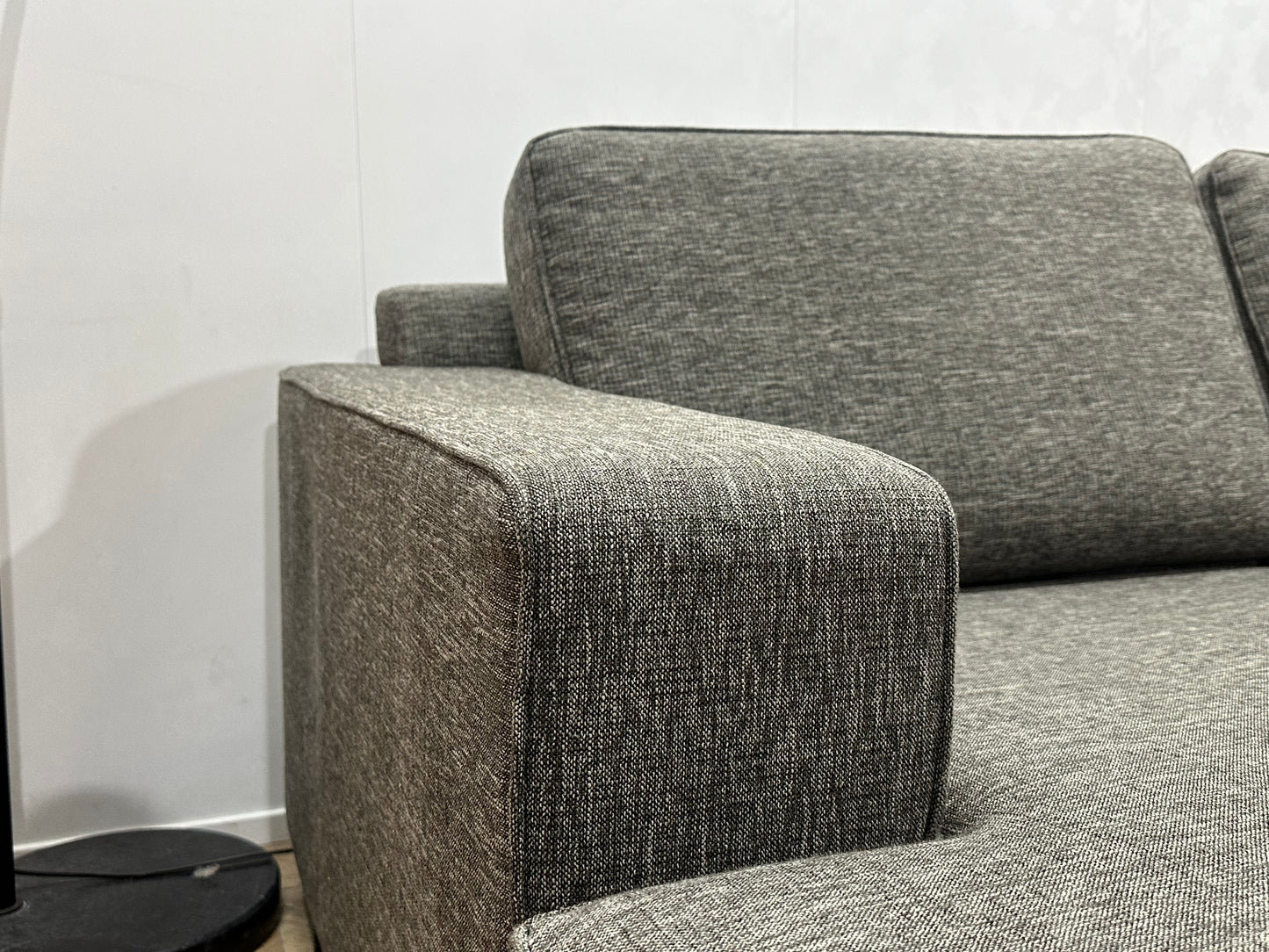 Grijze Hoekbank ~ Losse Kussens Met Afneembare Hoezen