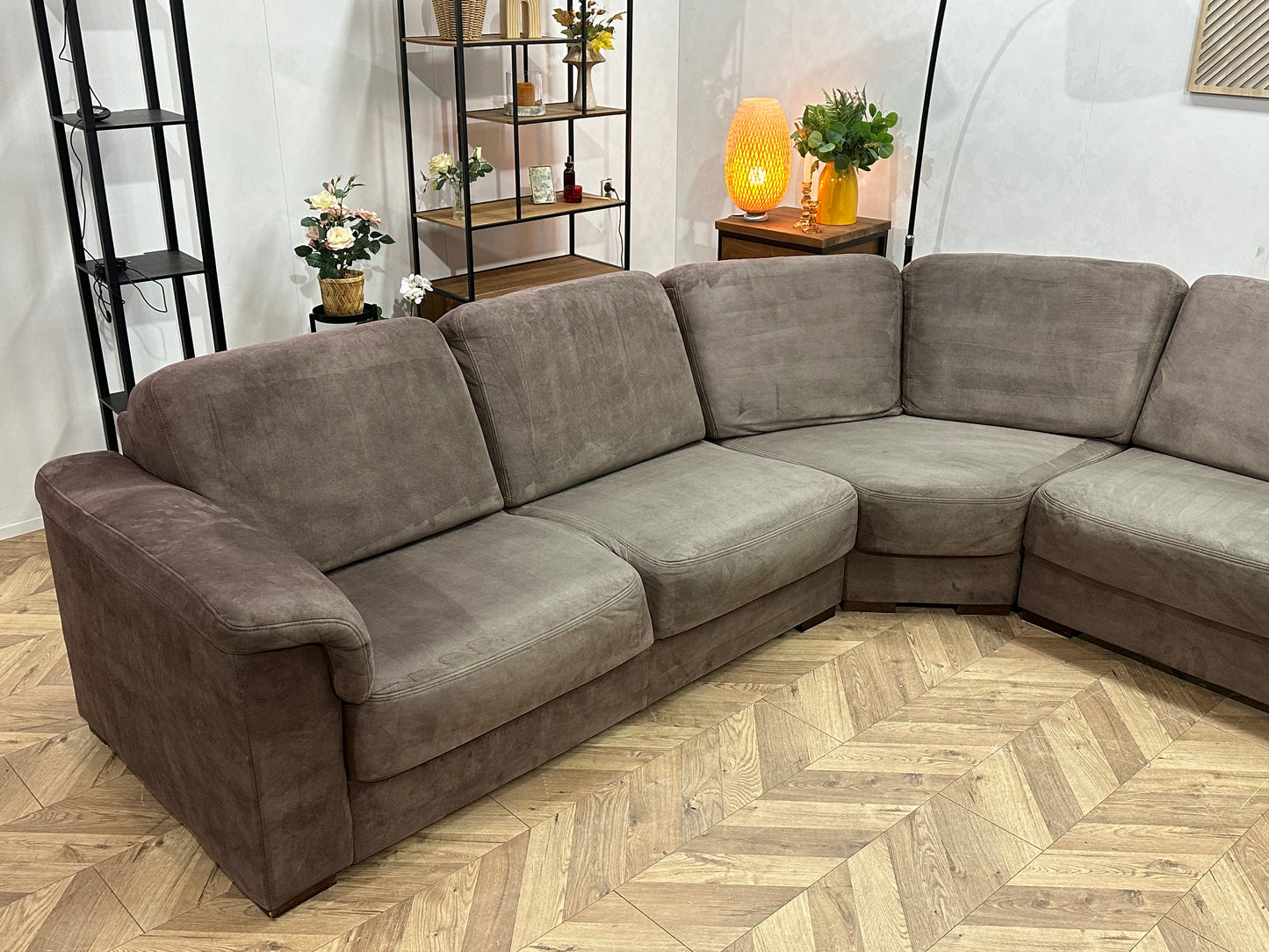 Licht Bruine Suède Stoffen U Bank ~ Vaste Kussens