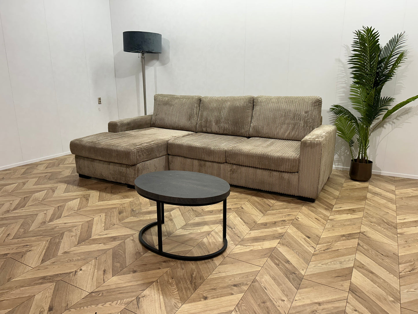 Beige Ribstof Hoekbank ~ Losse Kussens Met Afneembare Hoezen