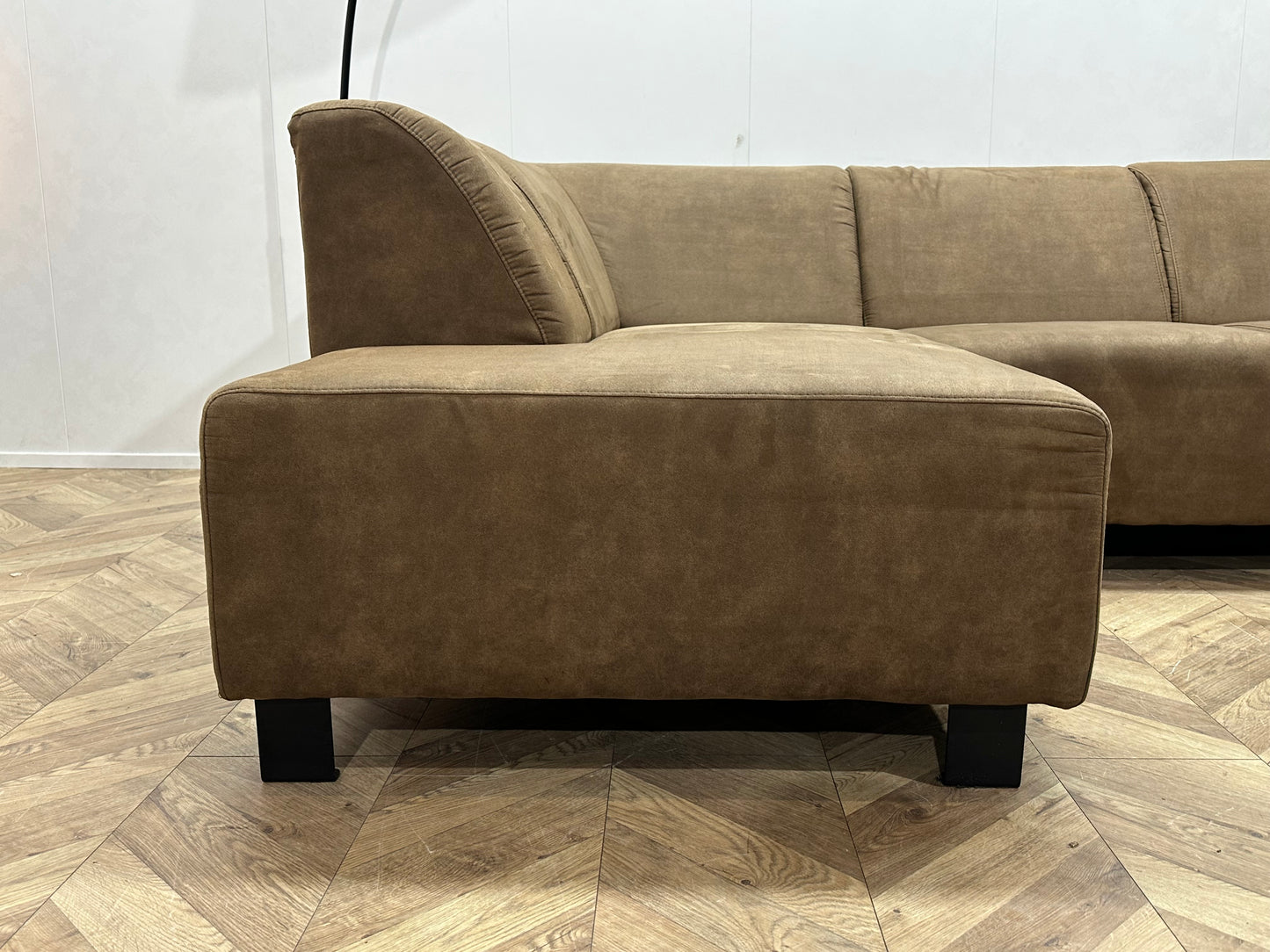 Bruine Suède Stoffen Hoekbank ~ Vaste Kussens