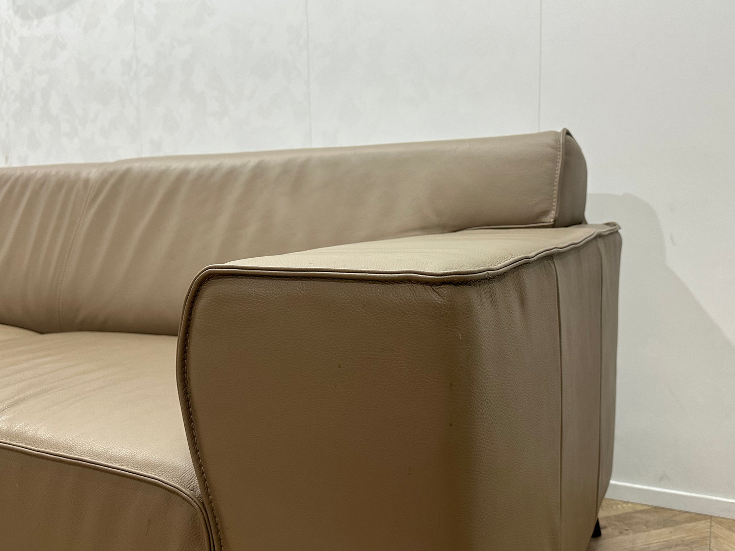 Licht Bruine Echt Lederen 2.5-Zits ~  Vaste Kussens