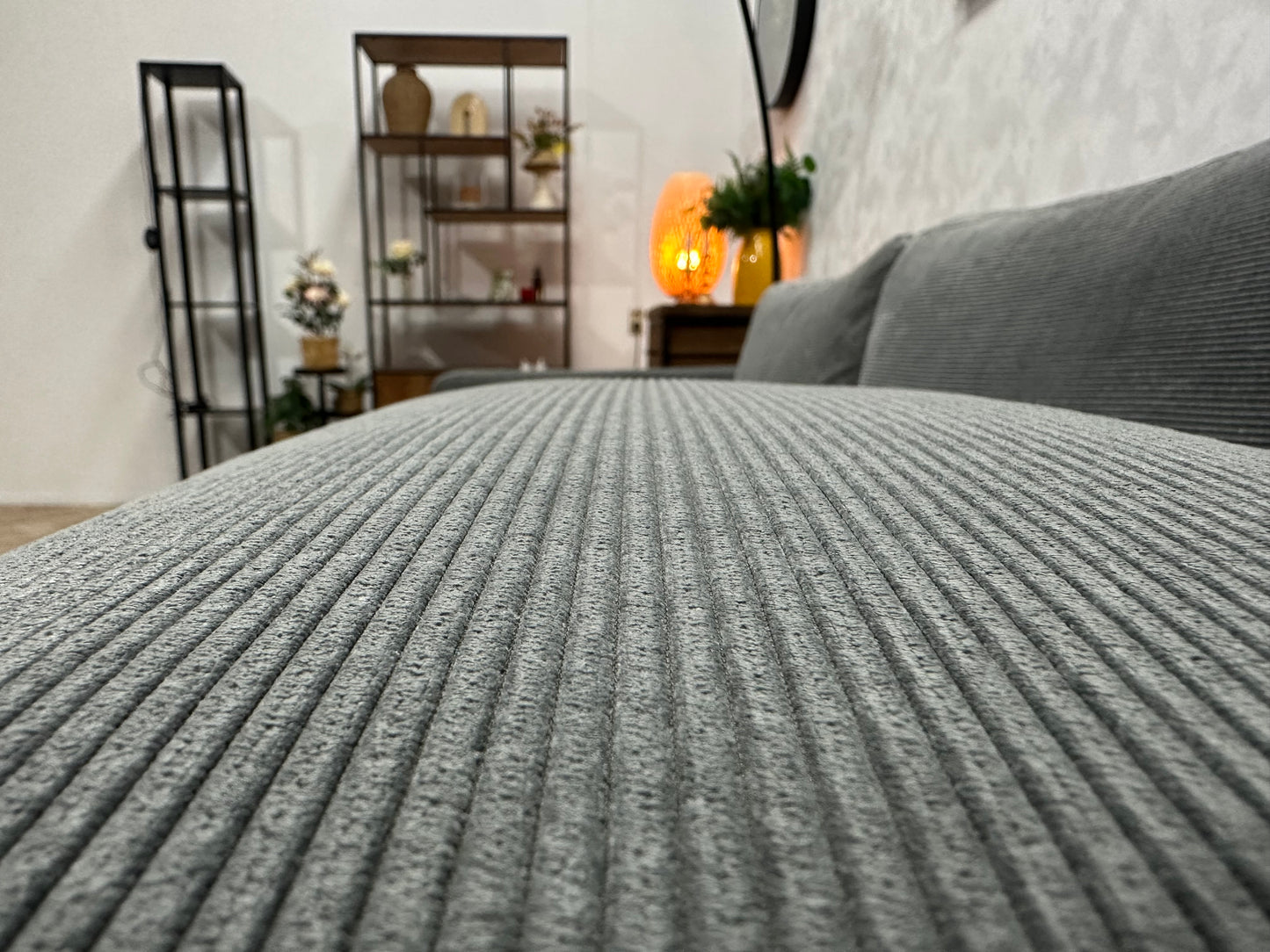 Dutch Tribes Licht Grijze Ribstof Hoekbank ~ Losse Kussens Met Afneembare Hoezen