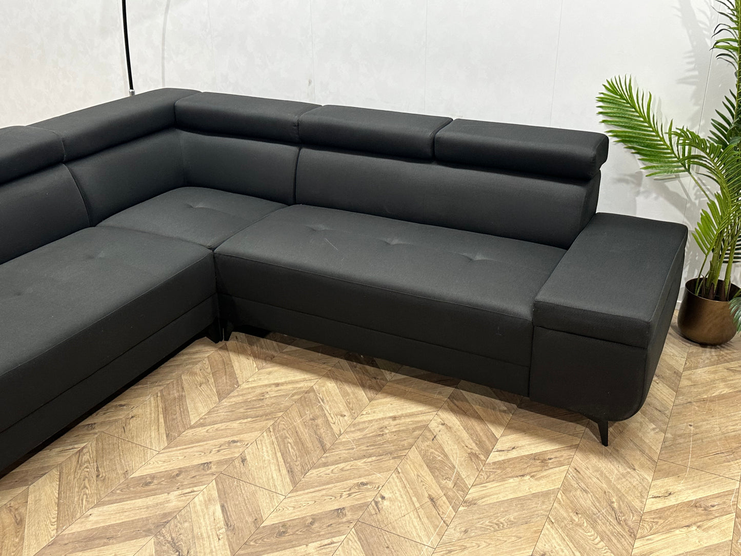 !Showroommodel! Zwart Hoekbank ~ Verstelbare Hoofdsteunen