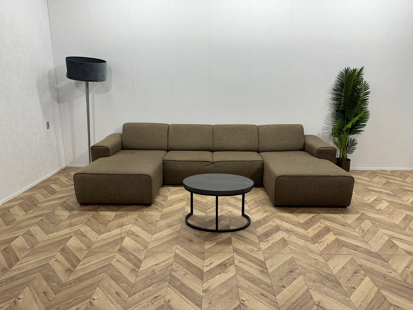 IN.HOUSE Bruine U Bank ~ Vaste Kussens