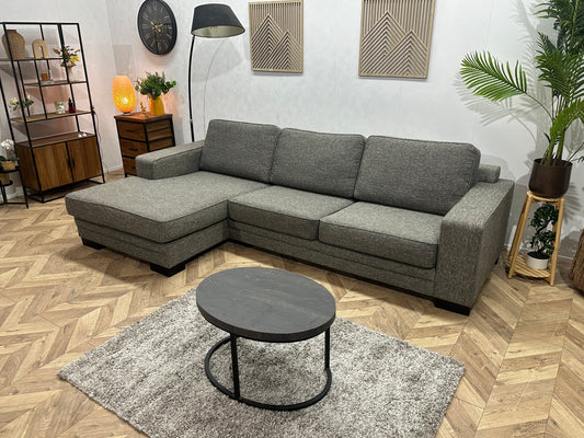 Grijze Hoekbank ~ Losse Kussens Met Afneembare Hoezen