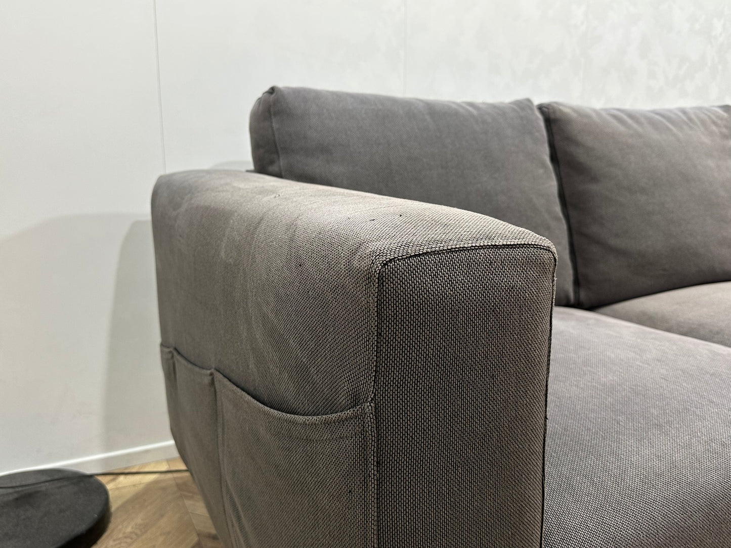 Grijze Hoekbank ~ Losse Kussens Met Afneembare Hoezen