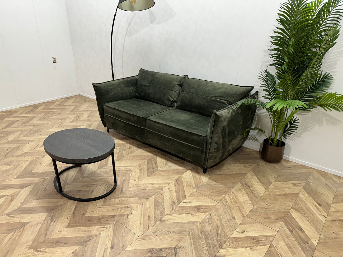UrbanSofa Groene Velvet 2.5-Zits Bank ~ Losse Rugkussens Met Afneembare Hoezen