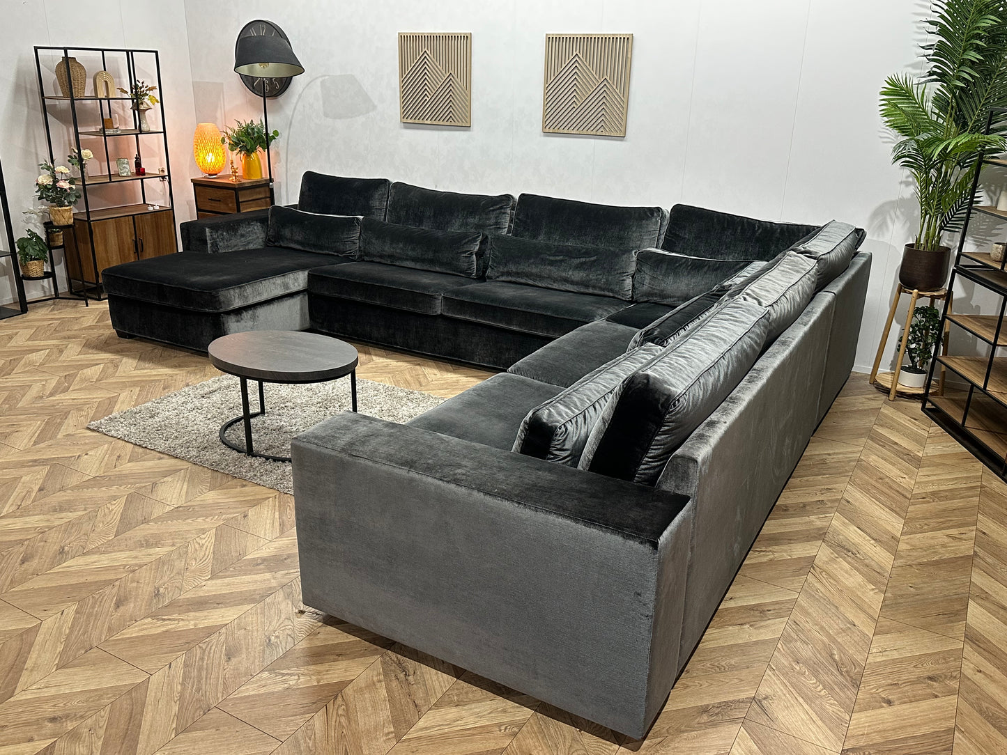 Antraciet Velvet Ruime U Bank ~ Losse Kussens Met Afneembare Hoezen