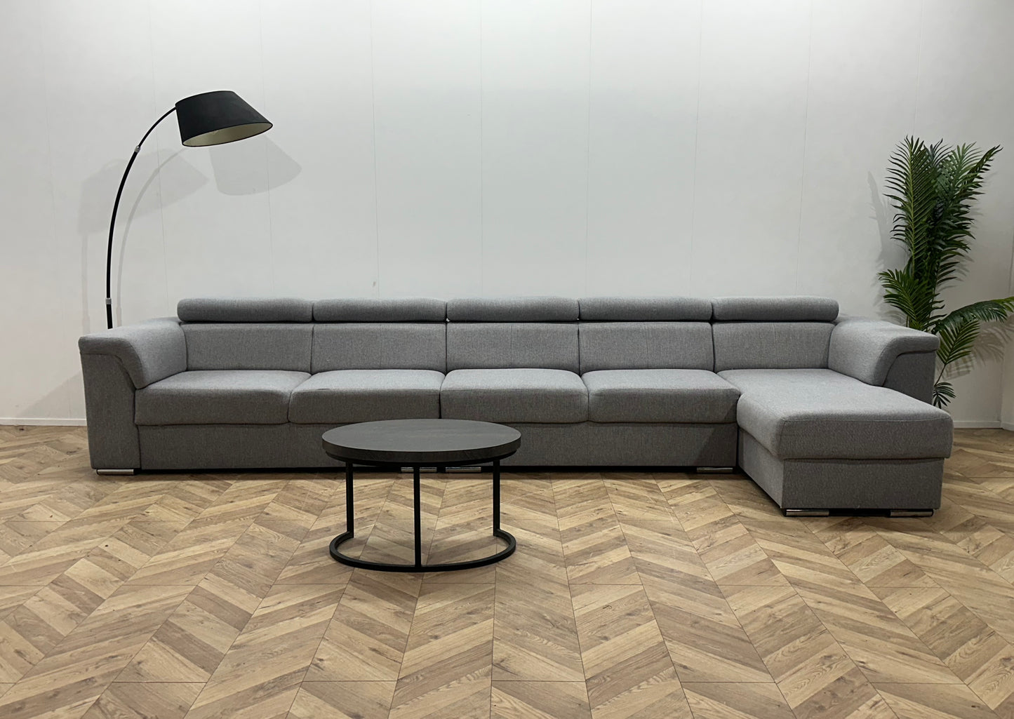 Licht Grijze Ruime Hoekbank ~ Verstelbare Hoofdsteunen