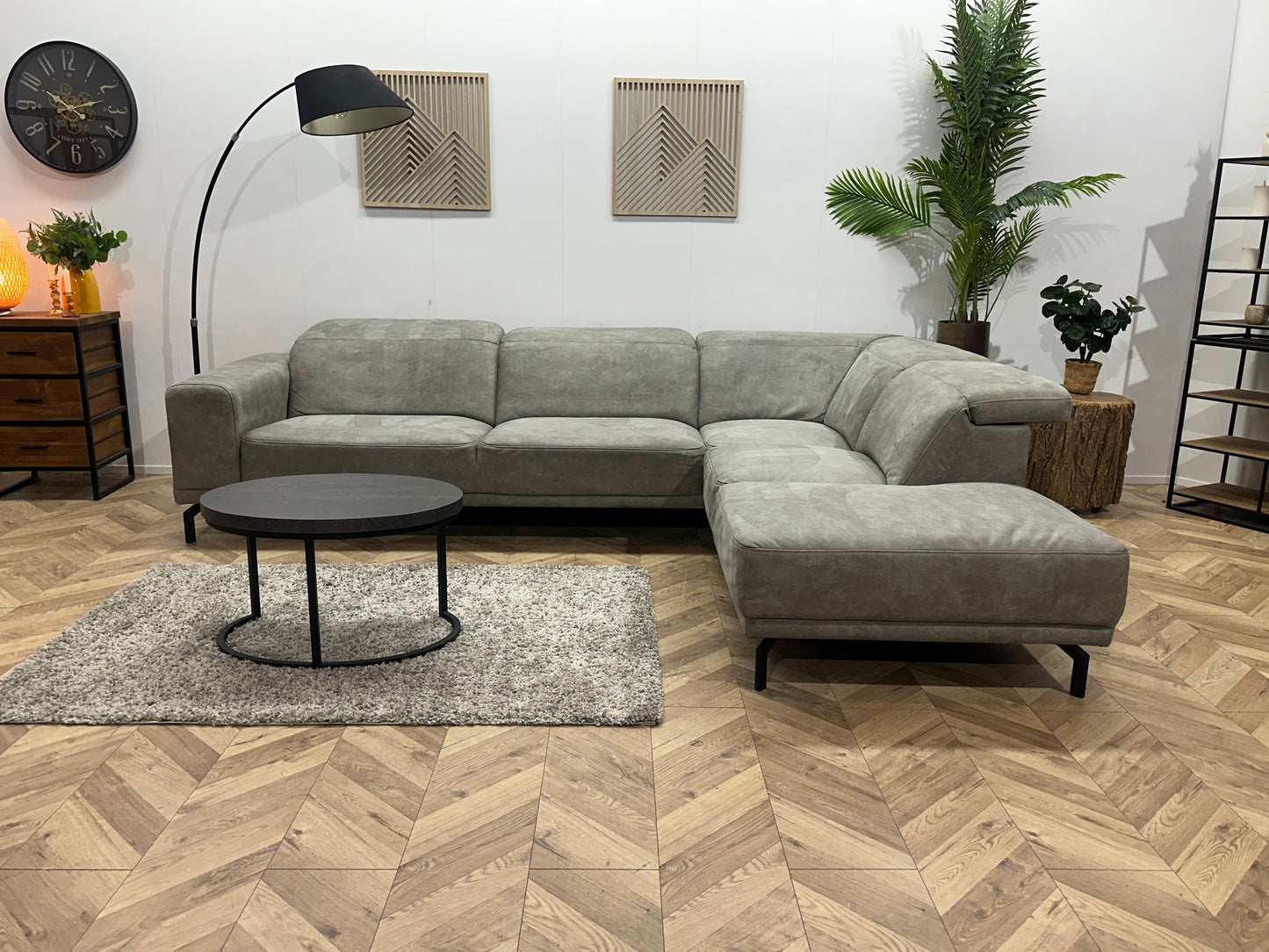 H&H Grijze Suède Stoffen Hoekbank ~ Verstelbare Hoofdsteunen