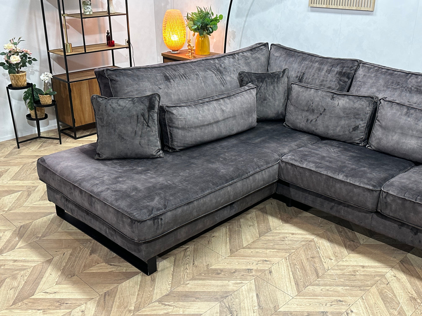 Antraciet Velvet Hoekbank ~ Losse Kussens Met Afneembare Hoezen