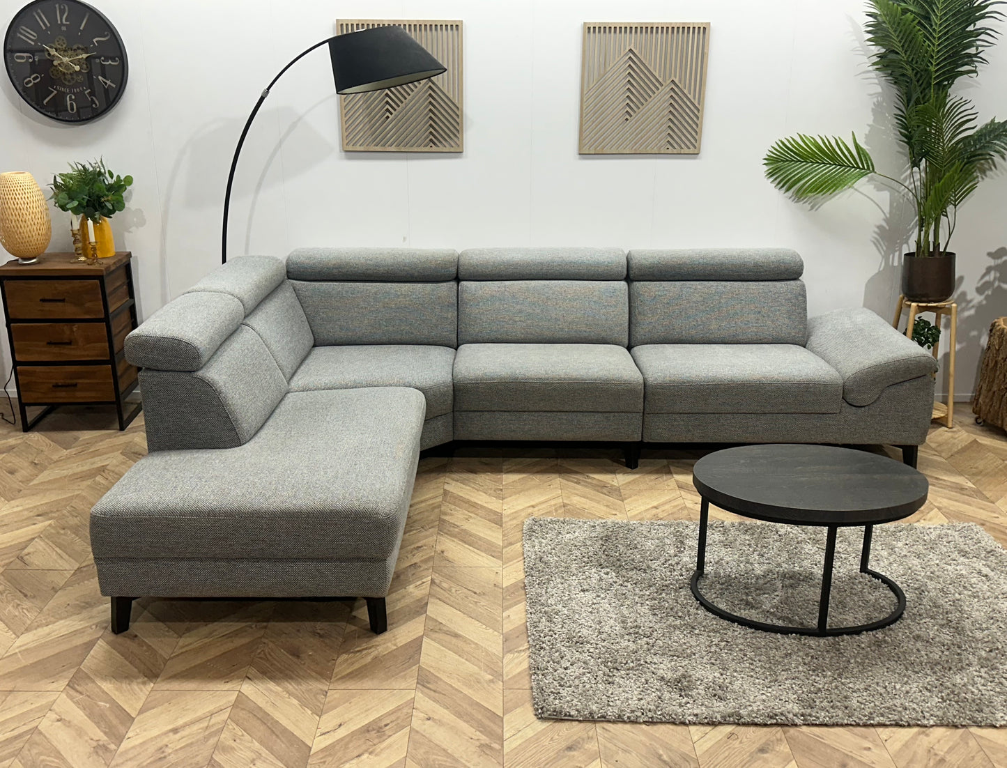 Montèl Licht Grijze Hoekbank ~ Verstelbare Arm/Hoofdsteunen