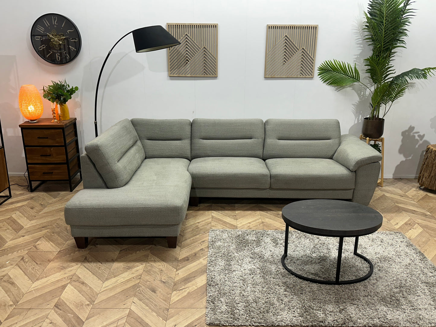 H&H Licht Grijze Hoekbank ~ Vaste Kussens