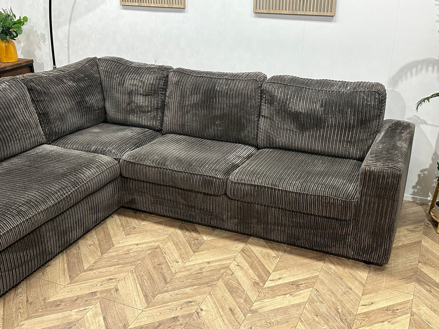 Grijze Ribstof Hoekbank ~ Losse Kussens Met Afneembare Hoezen